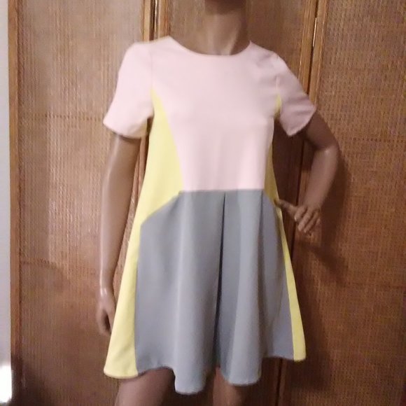 Shelin   Color Block Small  Mini Dress #45 - Picture 1 of 7